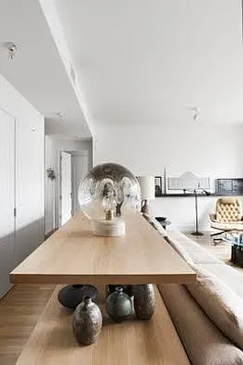 Rented by R New York | media 40