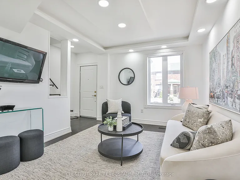 1341 Dupont St — Photo 3