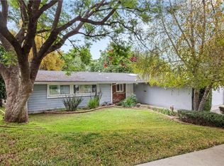 20313 Aetna St, Woodland Hills, CA 91367