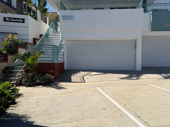 1301 S Beverly Glen Blvd #1301, Los Angeles, CA 90024