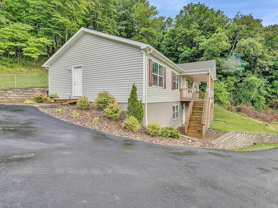 2710 Harborwood Rd, Salem, VA 24153 Zillow