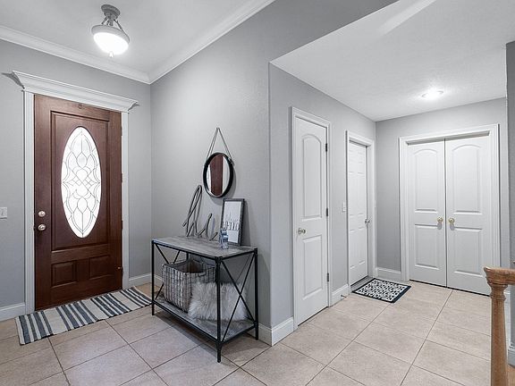 4th image of 3004 E Eastmoor Ct