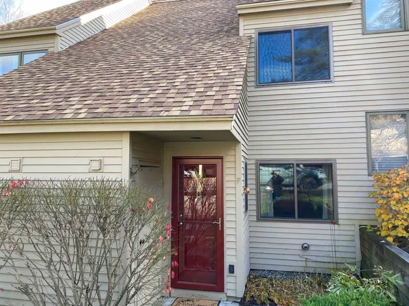 226 Woodhaven Drive, Hartford, VT 05001