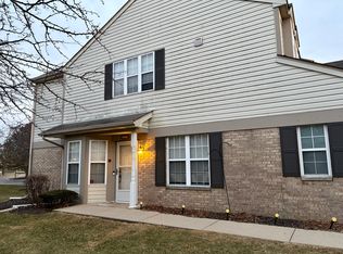 350 Crystal Ridge Dr #350, Crystal Lake, IL 60012