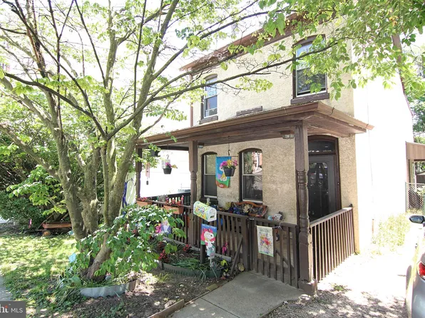 807 E Hector St, Conshohocken, PA 19428