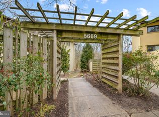 5669 Harpers Farm Rd UNIT D, Columbia, MD 21044