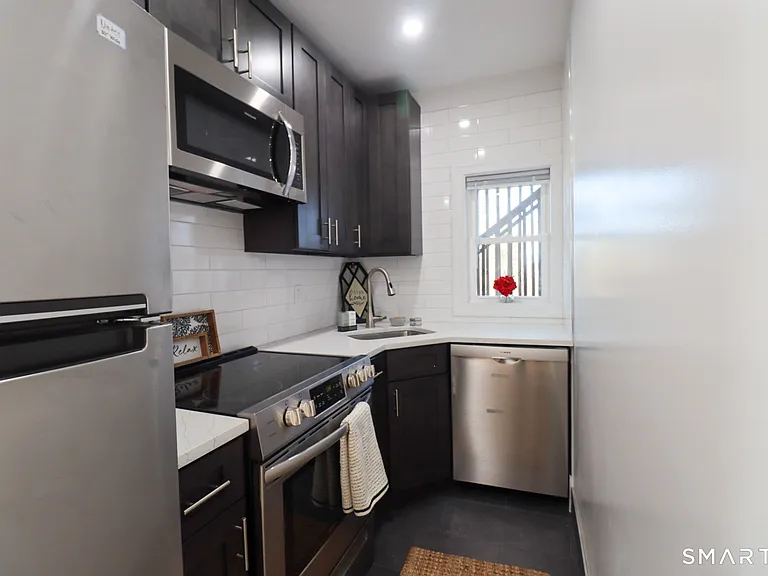 198 Montauk Ave #2 — Photo 2