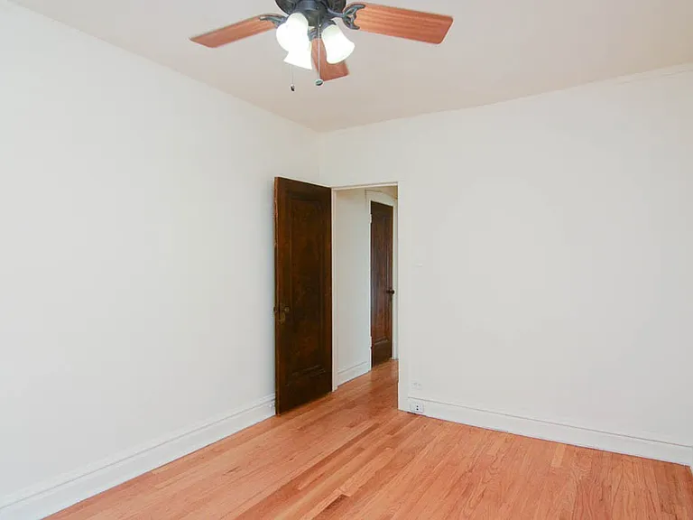 4309 N Francisco Ave #F2 — Photo 16