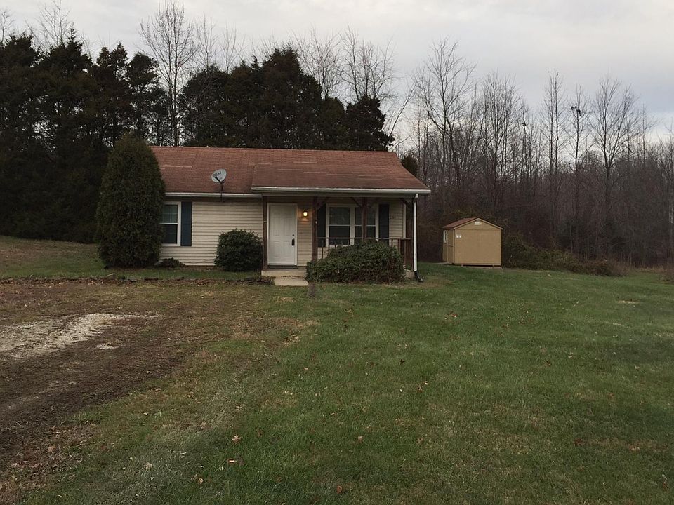 1st image of 2760 Kings Dr NE