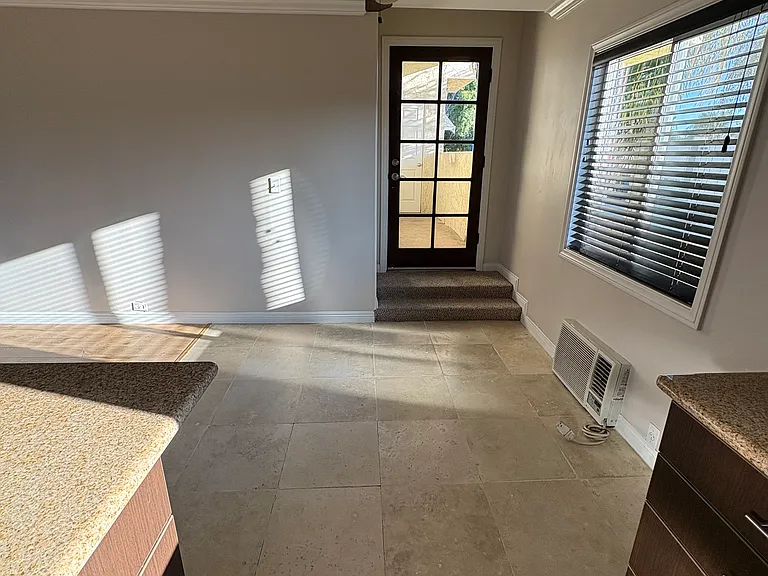 2913 A St #5 — Photo 7