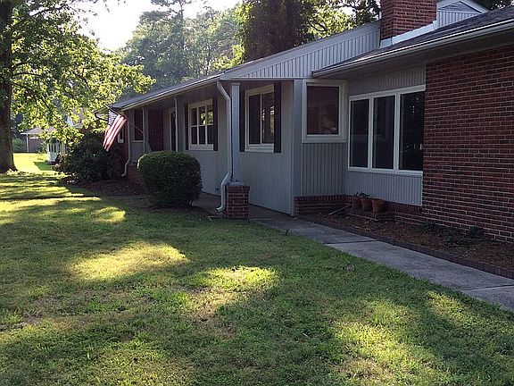 5th image of 388 Hiden Blvd