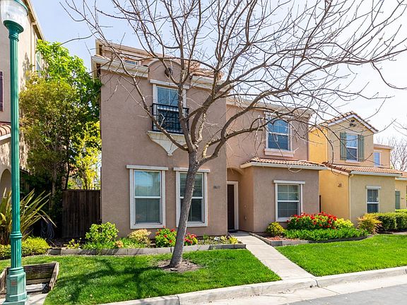 3rd image of 10633 Sellers Cir