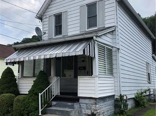 638 6th Ave, Ford City, PA