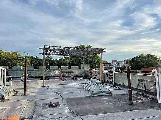 Rented by Pear NYC LLC | media 4