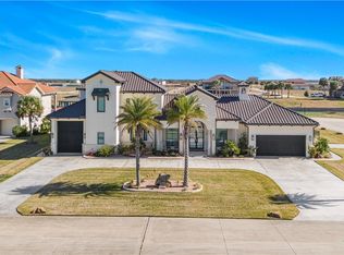 385 E Arbor Vis, Port O Connor, TX 77982