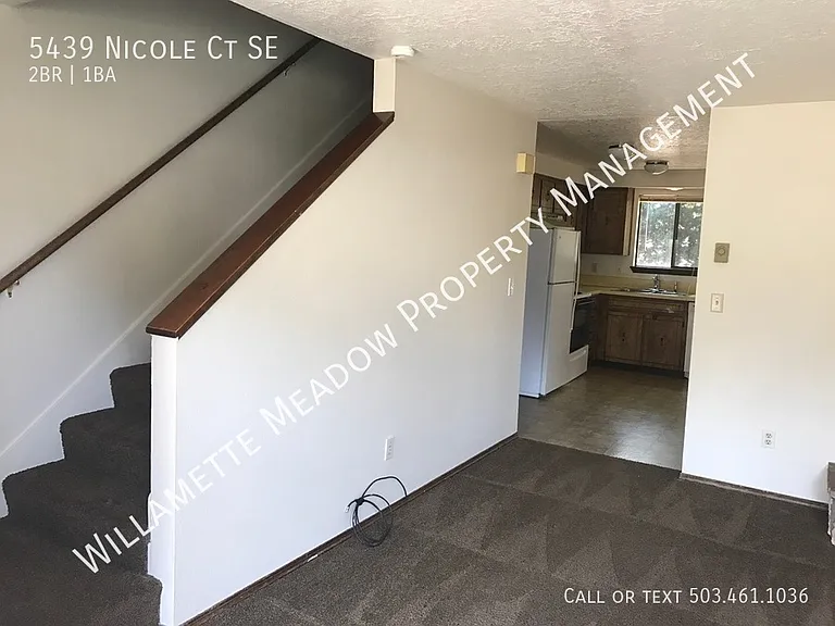 5439 Nicole Ct SE — Photo 3