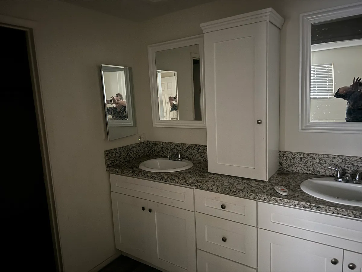 Building Photo - 7881 Paisano Way