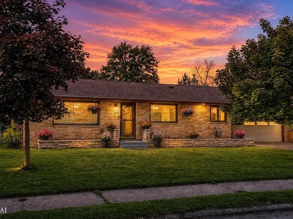200 MEADOW STREET, Stevens Point, WI 54481