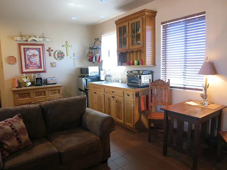 2755 W Palomino Dr #B — Photo 8