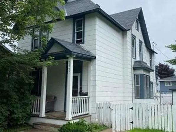 2537 Grand St NE, Minneapolis, MN 55418