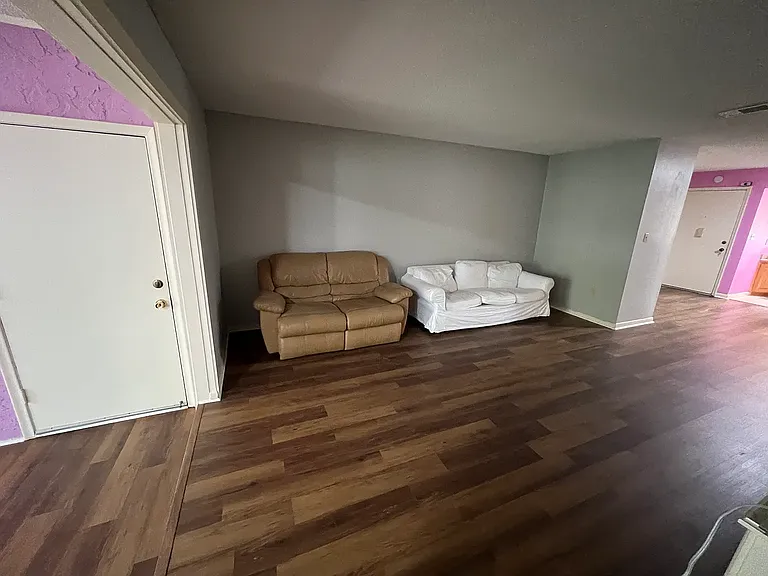 2756 SW 14th Dr #2756 — Photo 2