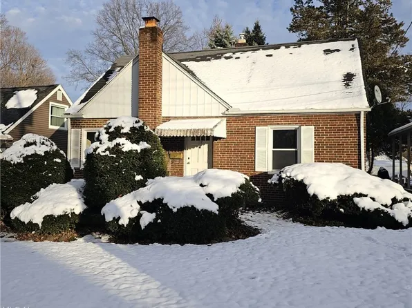 117 Pfeiffer Ave, Akron, OH 44312