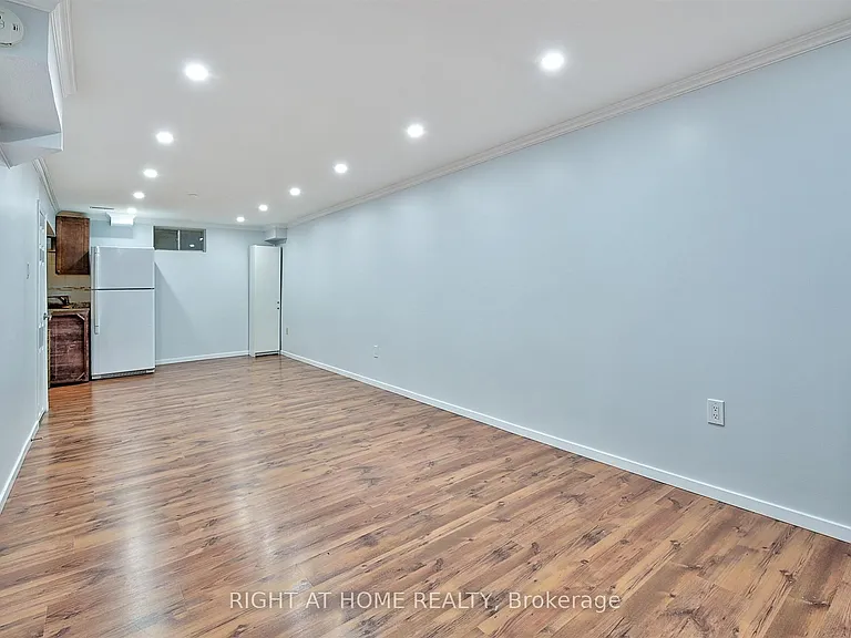 4224 Trapper Cres — Photo 18
