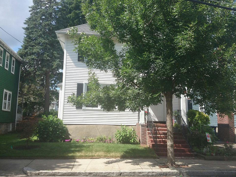 2nd image of 9 Lenoxdale Ave