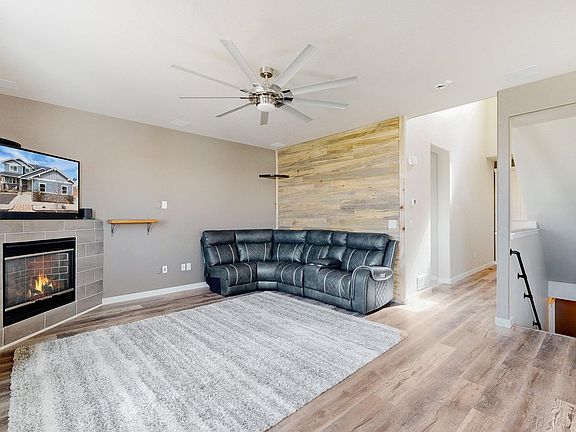 4th image of 16485 Burghley Ct