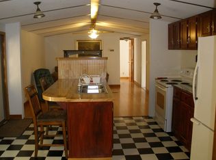 92 Stillhouse Branch Rd, Bryson City, NC 28713