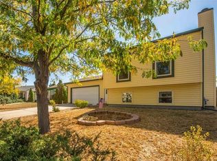 1923 Danube Way, Aurora, CO 80011