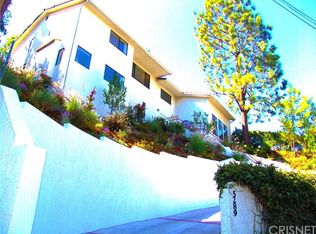5289 Elvira Rd, Woodland Hills, CA 91364