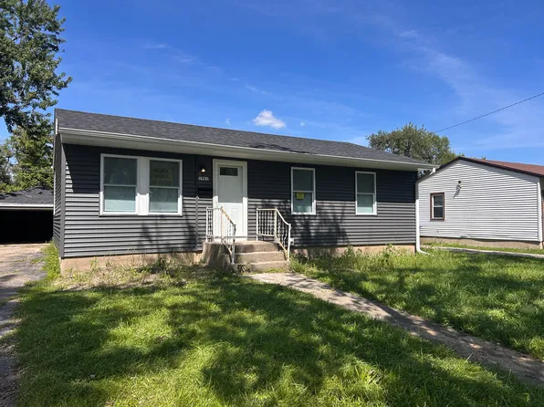 1961 221st St, Sauk Village, IL 60411