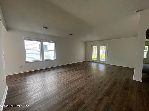 5th image of 111 STONECREST Drive