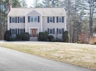 4 Red Fox Rd, Windham, NH 03087