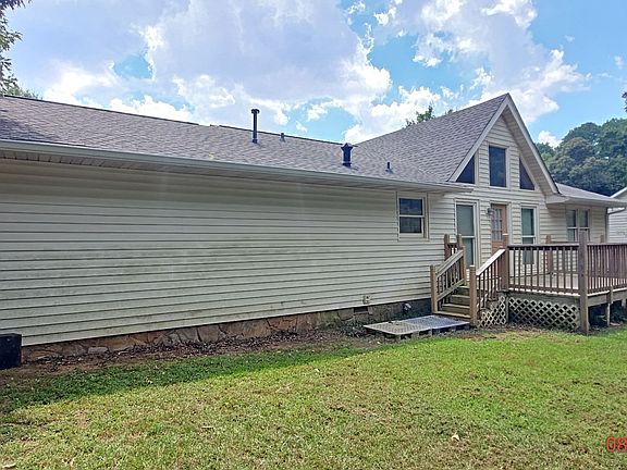 2nd image of 205 Winston Dr