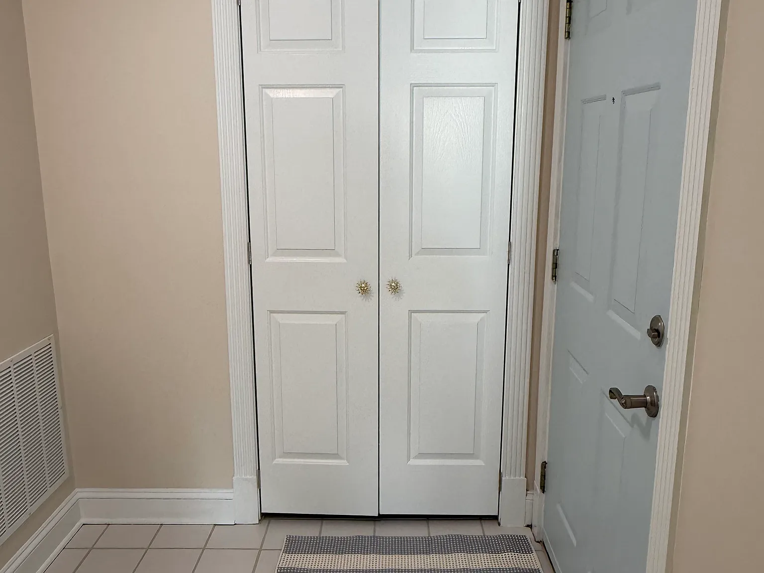 2 bed, 1178 sqft, $1,650 — Photo 1