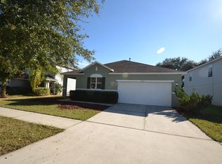 6824 Waterton Dr, Riverview, FL 33578