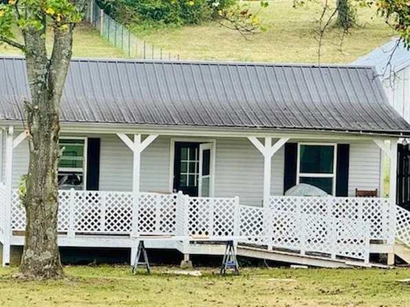 257 Greenfield Ln #B, Castalian Springs, TN 37031