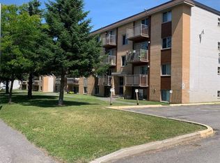 985 Cartier Blvd #6, Hawkesbury, ON K6A 2Y4