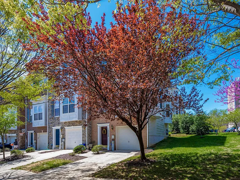 14036 Castle Ridge Way — Photo 33