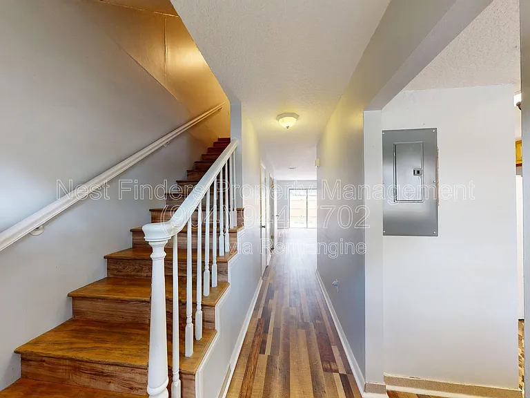 11406 Bedford Oaks Dr — Photo 3