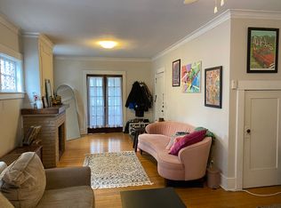 1077 Harvard St APT 2, Rochester, NY 14610