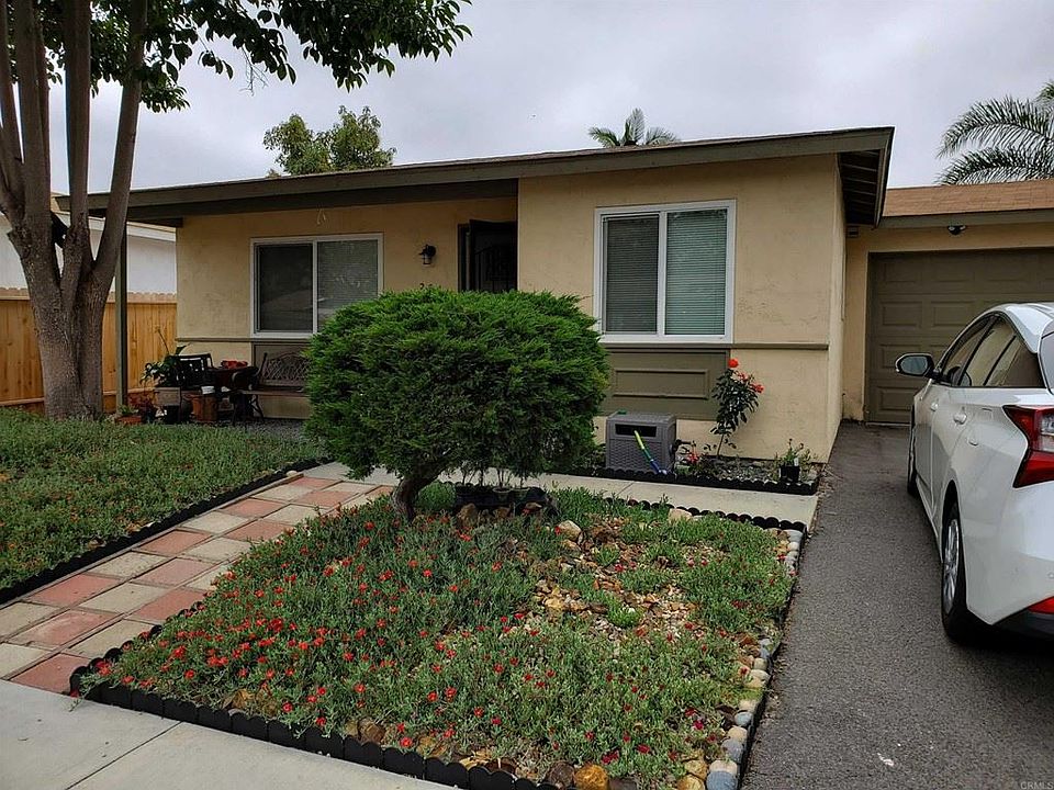 1st image of 256 Avenida Marguarita