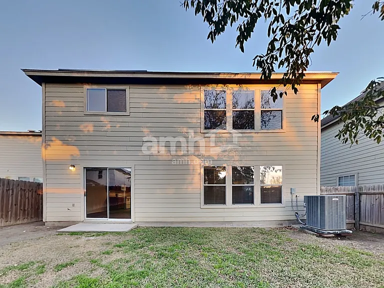 7711 Cortland Oak — Photo 25