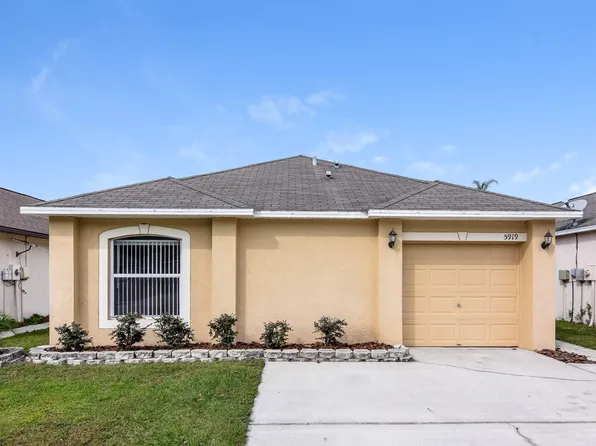 5919 Lake Front Dr, Wesley Chapel, FL 33545