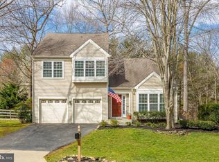 8206 Cherry Ridge Rd, Fairfax Station, VA 22039