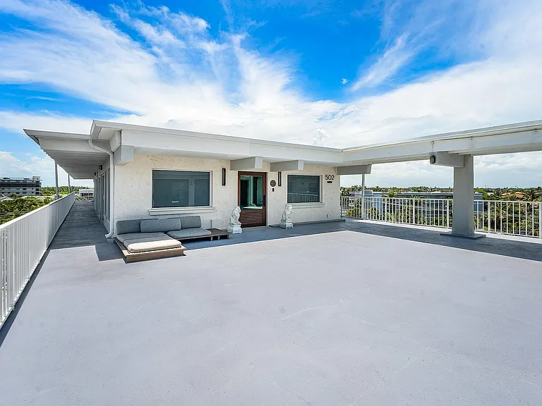 3500 S Ocean Blvd #502 — Photo 41