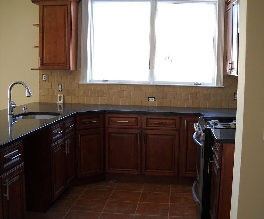 2nd image of 1000 West St #2Z