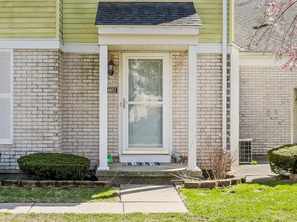 24652 Lake Meadow Dr, Harrison Township, MI 48045